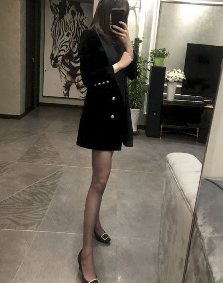 妻子和他的学生