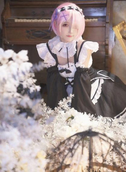 女女h文(h)gl小说