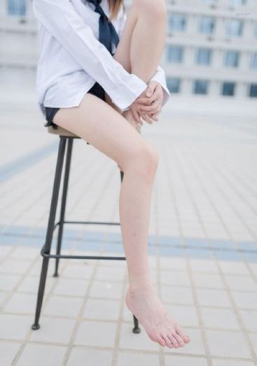 我让最想被拥抱的男人威胁了
