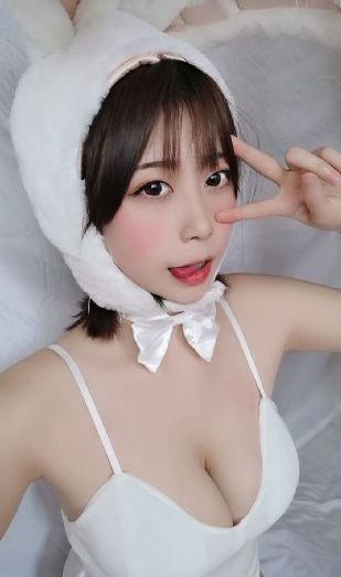 青苹果影视免费在线看电视