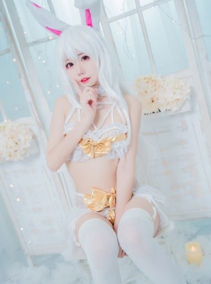 图书馆里的女朋友动漫