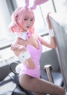 《性火坑乳燕》a完整版